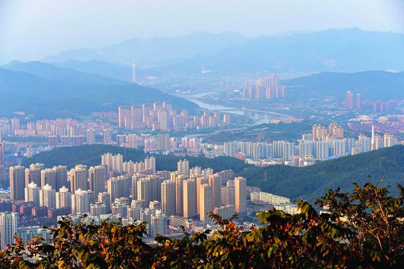 本溪,钢铁之城的崛起及其影响概述